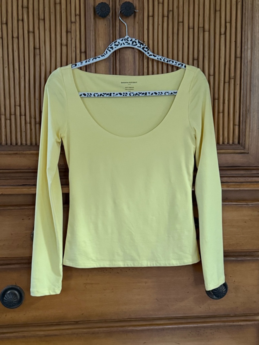 Banana Republic Yellow Scoop Neck Long Sleeve Tee